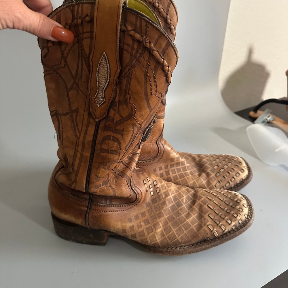 Cuadra Tradicional Tan Leather Laser Etched Square Toe Western Cowboy Boots